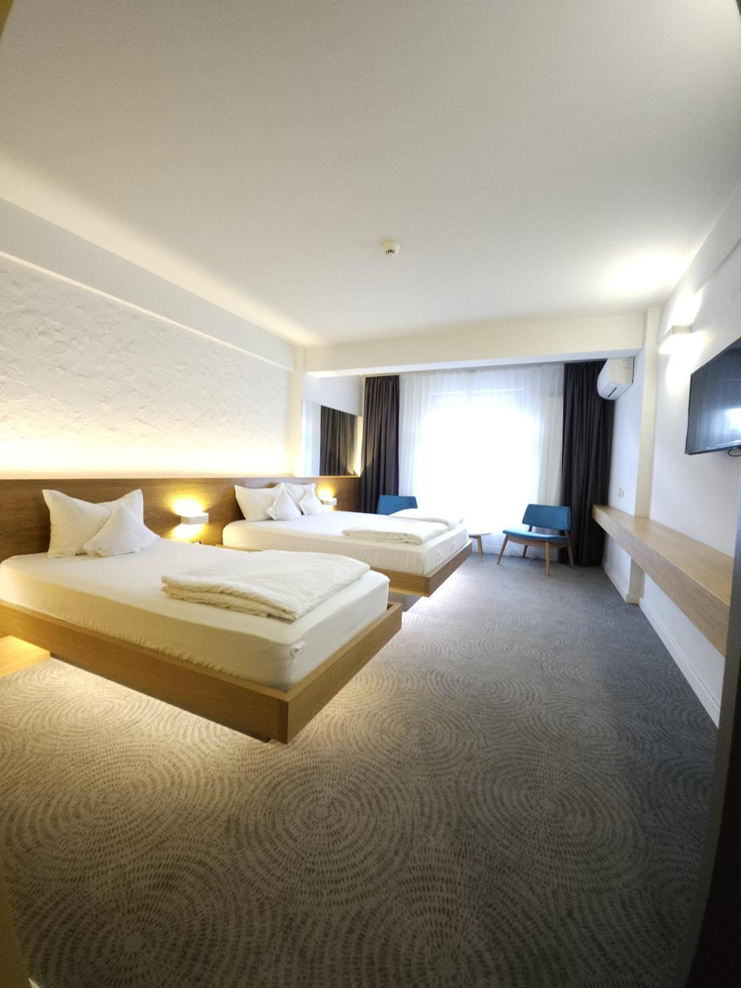 Hotel Silva Temesvár Kültér fotó
