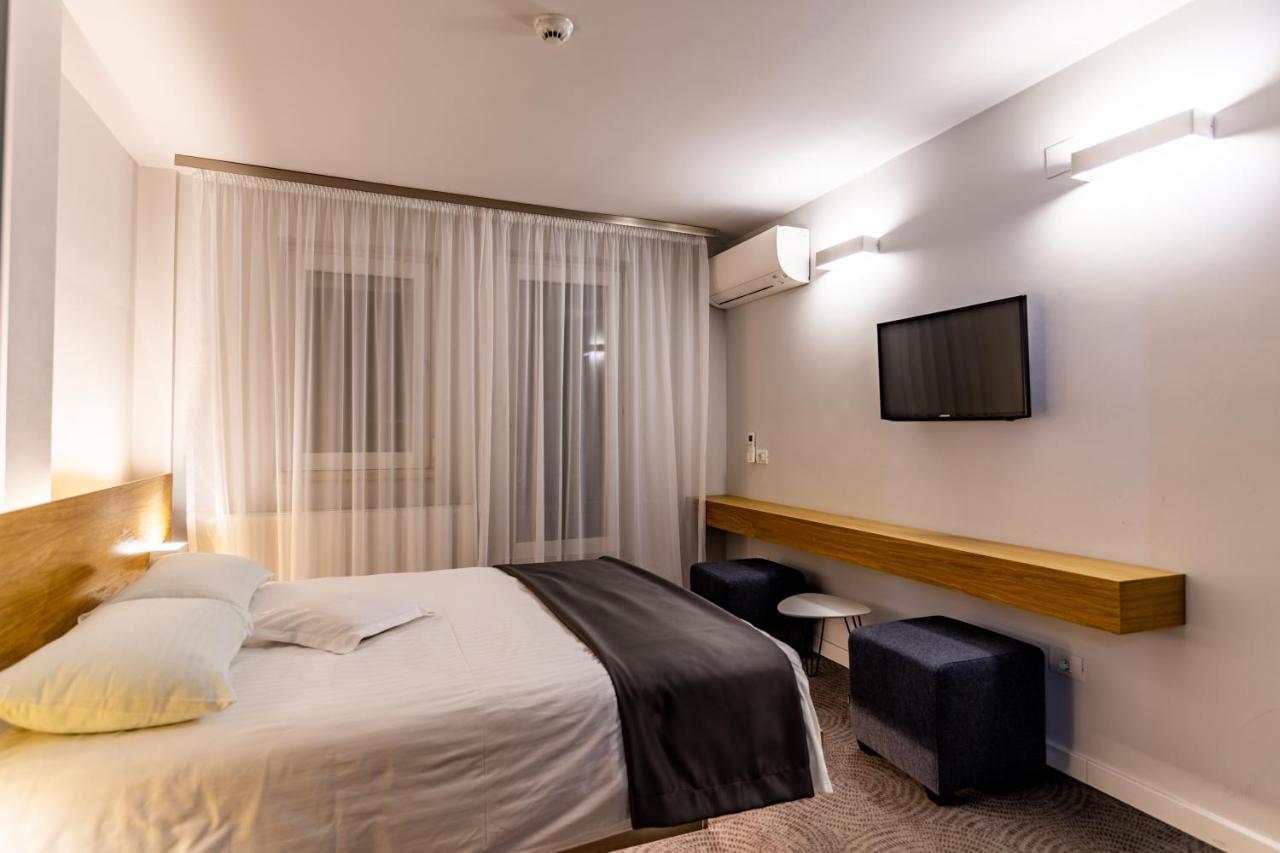 Hotel Silva Temesvár Kültér fotó