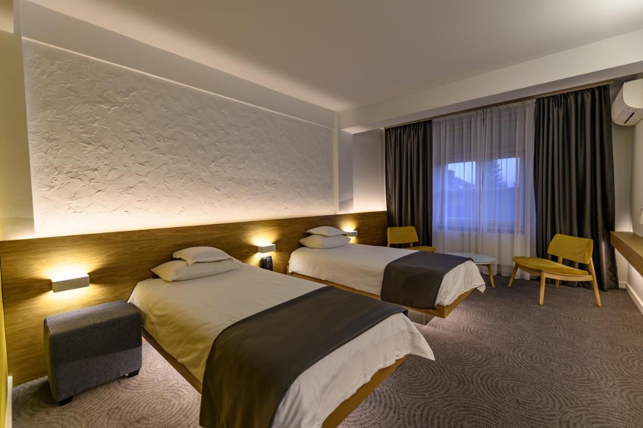Hotel Silva Temesvár Kültér fotó