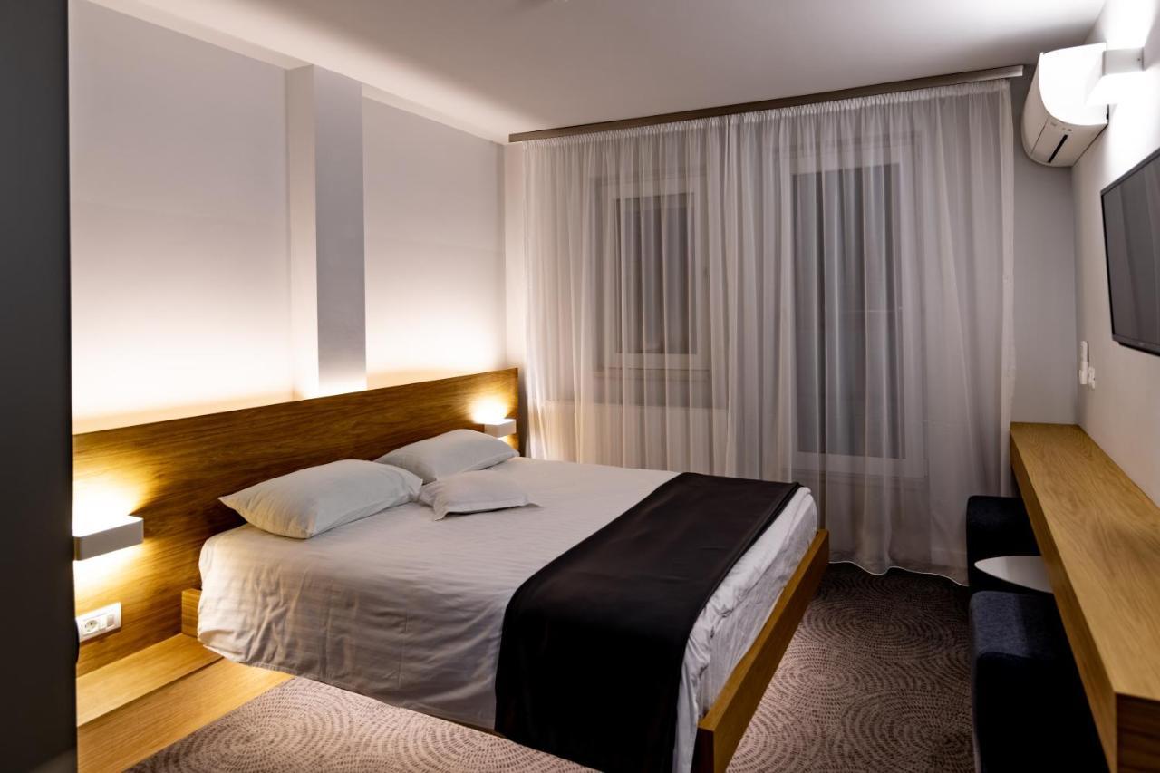 Hotel Silva Temesvár Kültér fotó